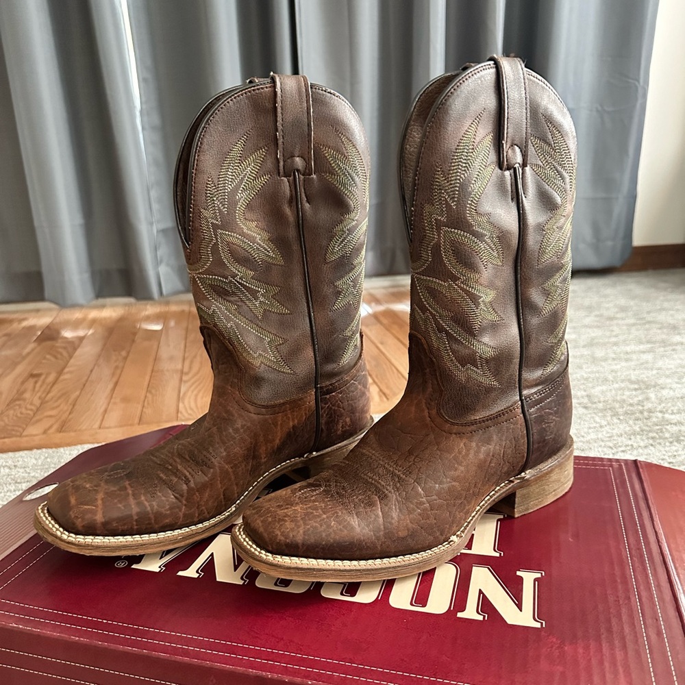 Nocona Henry Boots- Men’s Size 8, Vintage Brown